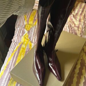Tibi Boris boot, Serra color, size 40, sold out, worn for try on only, $450